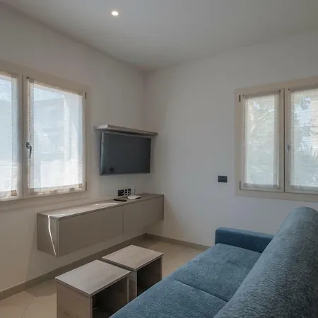 Casa Fiorella * 西尔米奥奈